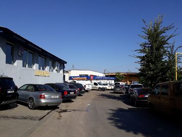 Zona parcare clienti